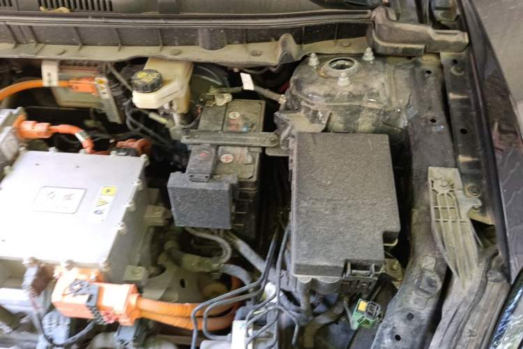 Used Hongqi E-QM5 2023 Revised Version Basic Travel Edition Engine Bay Left