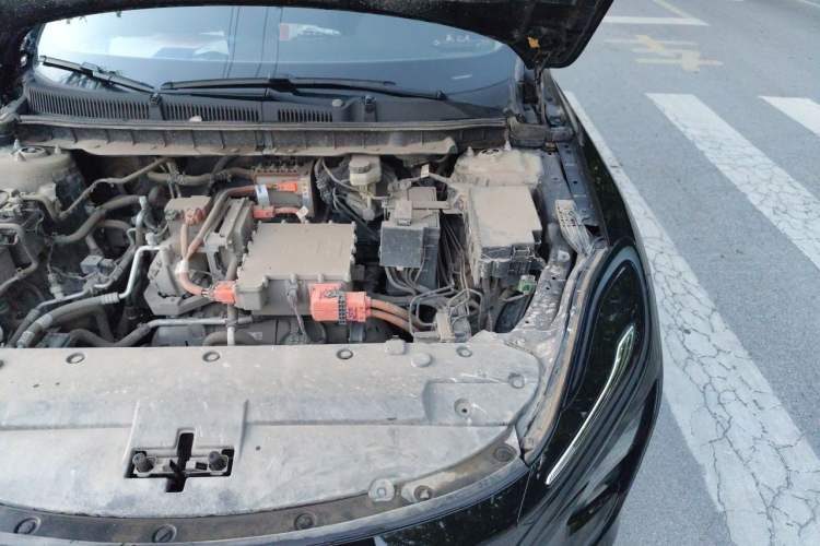 Used Hongqi E-QM5 2023 Revised Version Basic Travel Edition Engine Bay Left
