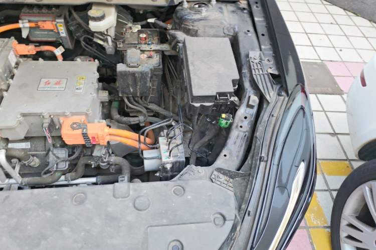 Used Hongqi E-QM5 2023 560km PLUS Engine Bay Left
