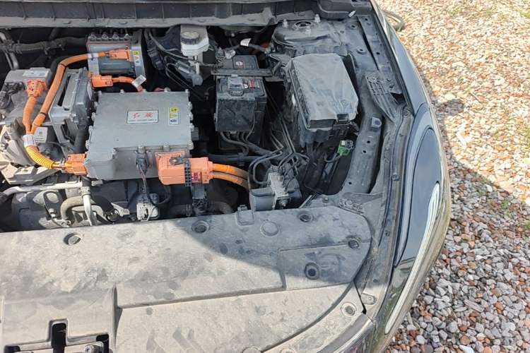 Used Hongqi E-QM5 2023 Revised Version Basic Travel Edition Engine Bay Left