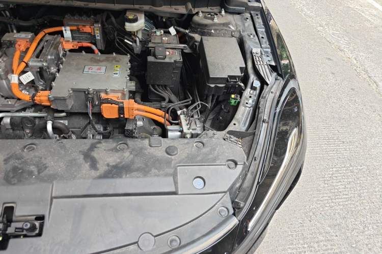 Used Hongqi E-QM5 2023 620km PLUS Engine Bay Left