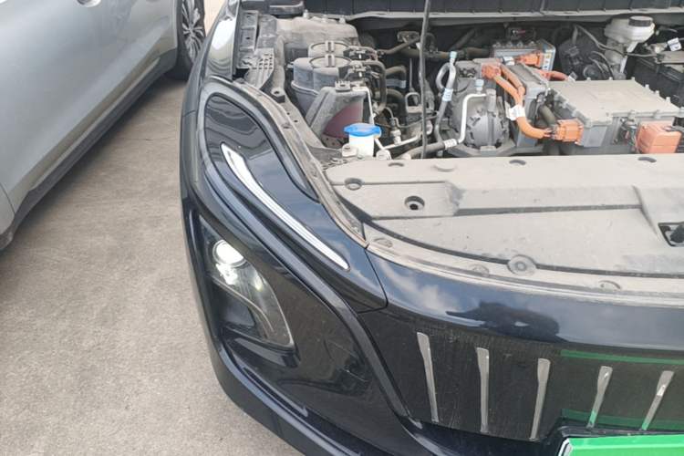 Used Hongqi E-QM5 2023 Base Travel Edition Engine Bay Right