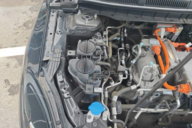 Used Hongqi E-QM5 2023 Revised Version Basic Travel Edition Engine Bay Right