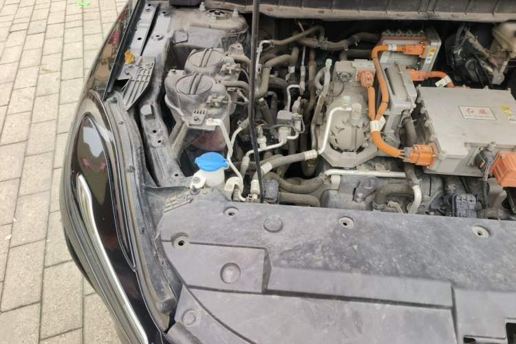 Used Hongqi E-QM5 2023 Revised Version Basic Travel Edition Engine Bay Right