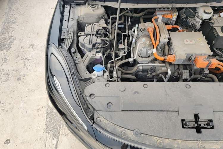 Used Hongqi E-QM5 2023 Revised Version Basic Travel Edition Engine Bay Right