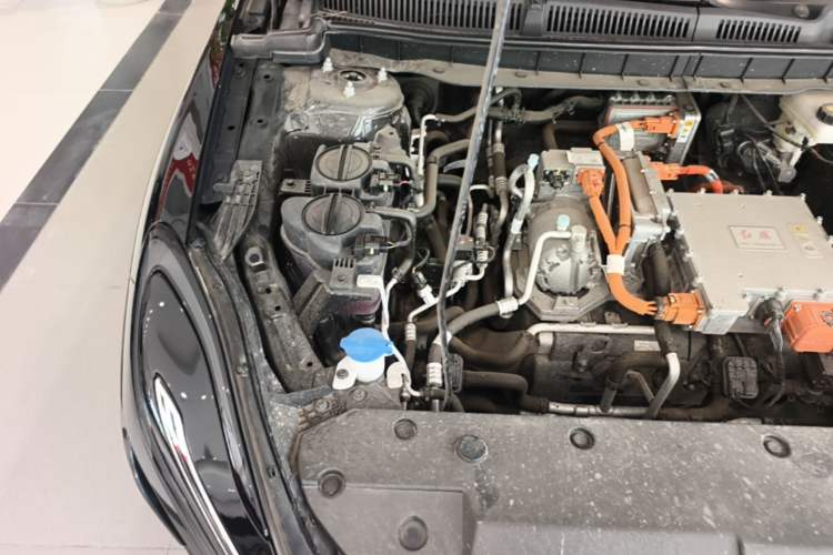 Used Hongqi E-QM5 2023 Revised Version Basic Travel Edition Engine Bay Right