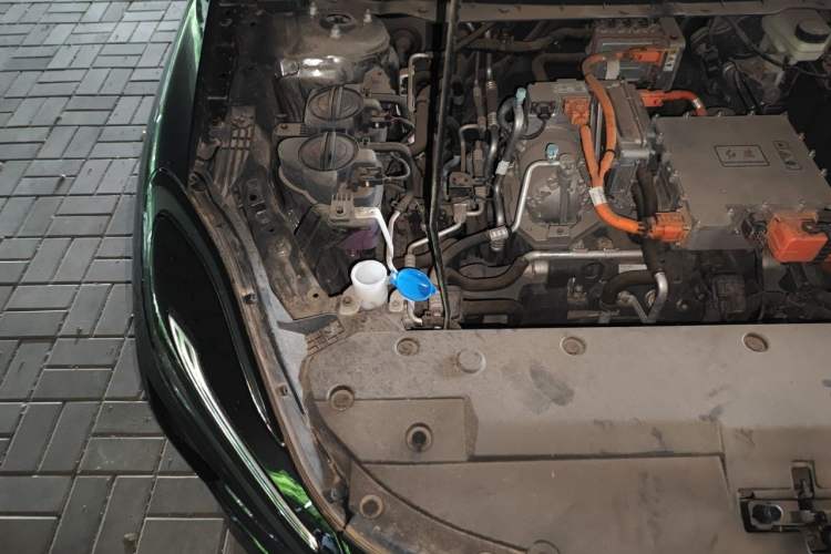 Used Hongqi E-QM5 2023 620km PLUS Engine Bay Right
