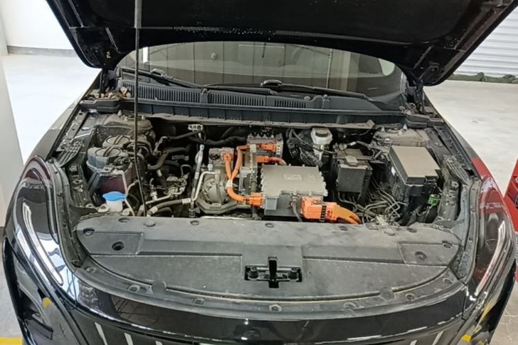 Used Hongqi E-QM5 2023 Base Travel Edition Engine Bay