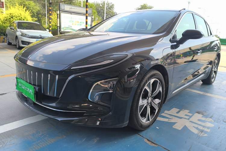 Gebrauchter Hongqi E-QM5 2023 Revised Version Basic Travel Edition Guazi used car, China used car export, Used car for sale, Used cars, Cheapest cars for sale