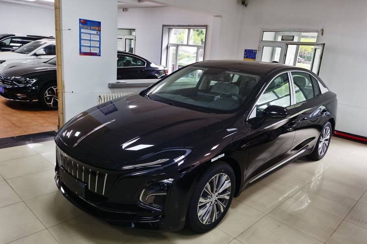 Used Hongqi E-QM5 2023 620km PLUS Exterior 1