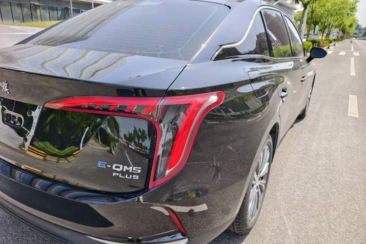 Used Hongqi E-QM5 2023 560km PLUS Exterior 11