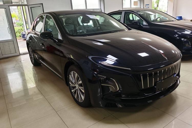 Used Hongqi E-QM5 2023 620km PLUS Exterior 2