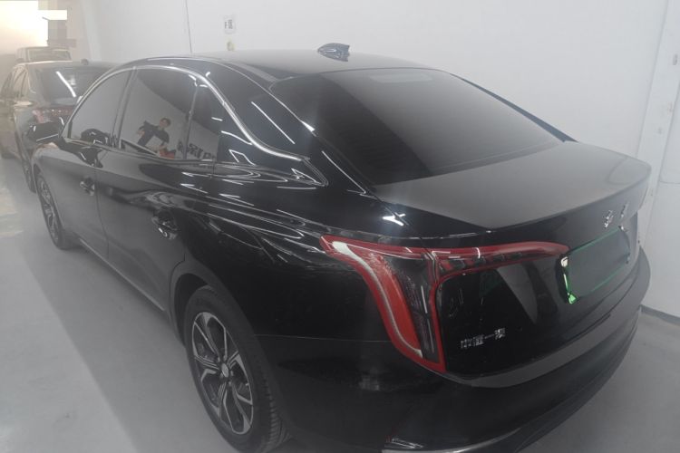 Used Hongqi E-QM5 2023 Base Travel Edition Exterior 2