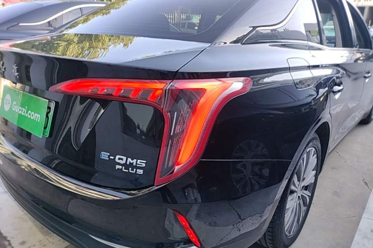Used Hongqi E-QM5 2023 620km PLUS Exterior 3