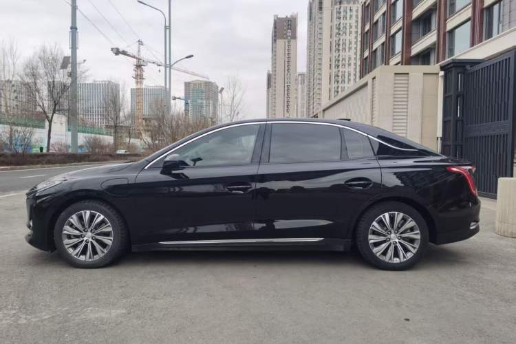 Used Hongqi E-QM5 2023 560km PLUS Exterior 3