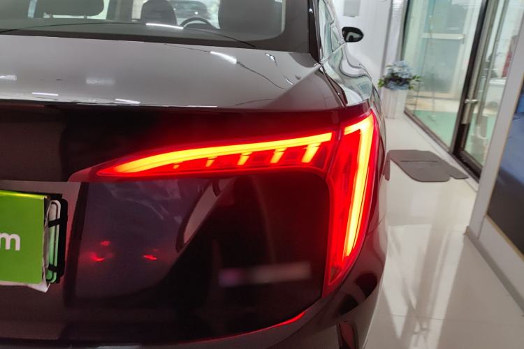 Used Hongqi E-QM5 2023 Revised Version Basic Travel Edition Exterior 3