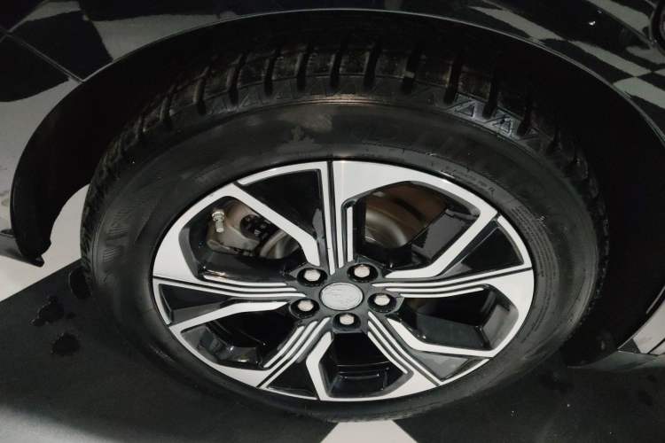 Used Hongqi E-QM5 2023 Revised Version Basic Travel Edition Exterior 5