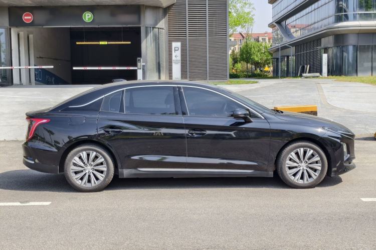 Used Hongqi E-QM5 2023 560km PLUS Exterior 5