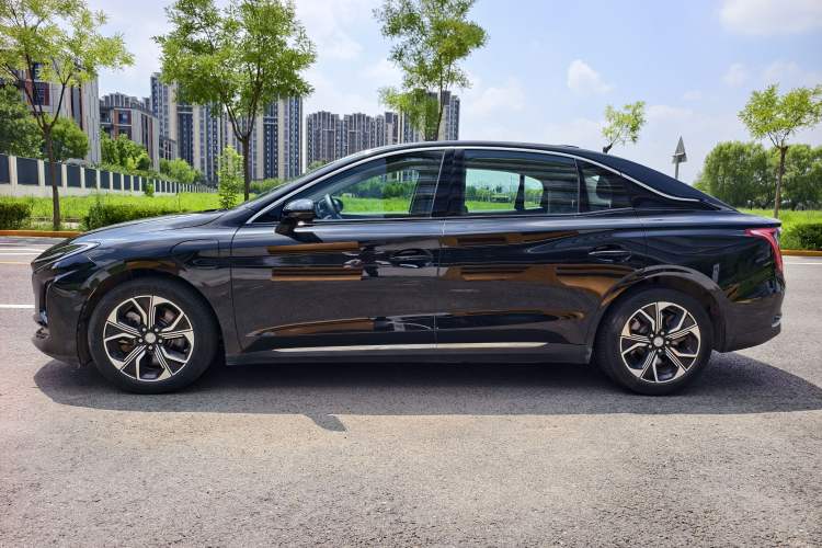 Used Hongqi E-QM5 2023 Revised Version Basic Travel Edition Exterior 6