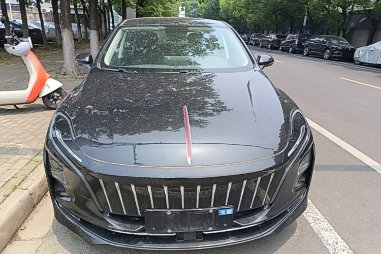 Used Hongqi E-QM5 2023 Base Travel Edition Front
