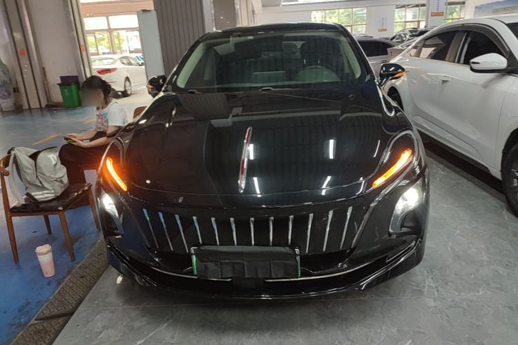 Used Hongqi E-QM5 2023 Revised Version Basic Travel Edition Front