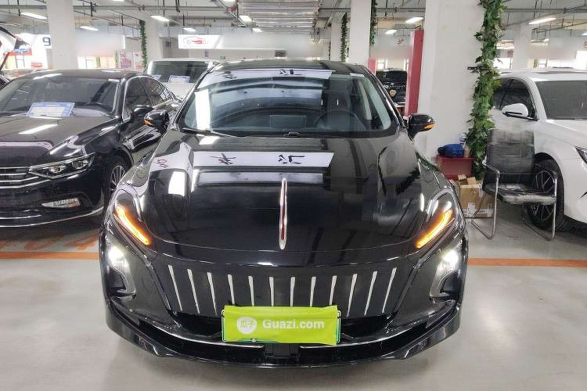 Used Hongqi E-QM5 2023 Revised Version Basic Travel Edition Front