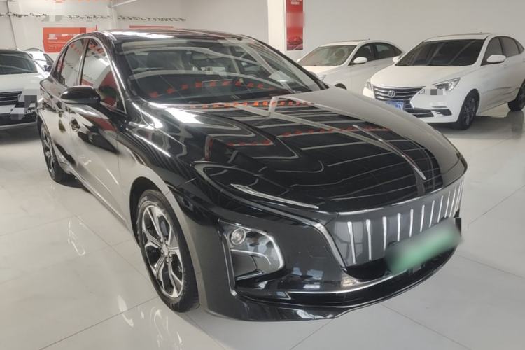 Used Hongqi E-QM5 2023 Revised Version Basic Travel Edition Front Right 45 Deg