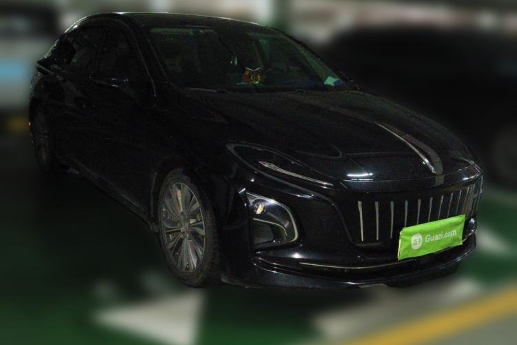 Used Hongqi E-QM5 2023 560km PLUS Front Right 45 Deg