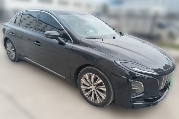Used Hongqi E-QM5 2023 620km PLUS Front Right 45 Deg