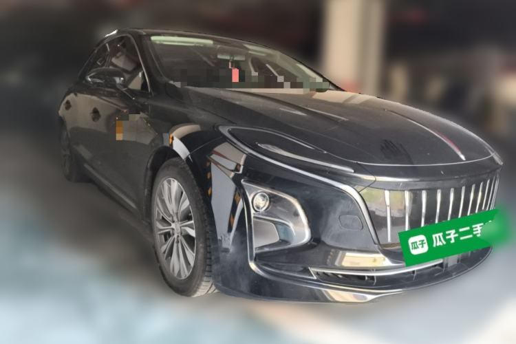 Used Hongqi E-QM5 2023 620km PLUS Front Right 45 Deg
