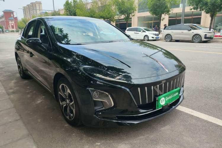 Used Hongqi E-QM5 2023 Revised Version Basic Travel Edition Front Right 45 Deg