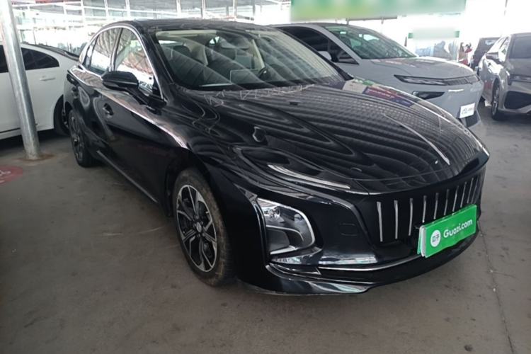 Used Hongqi E-QM5 2023 Revised Version Basic Travel Edition Front Right 45 Deg