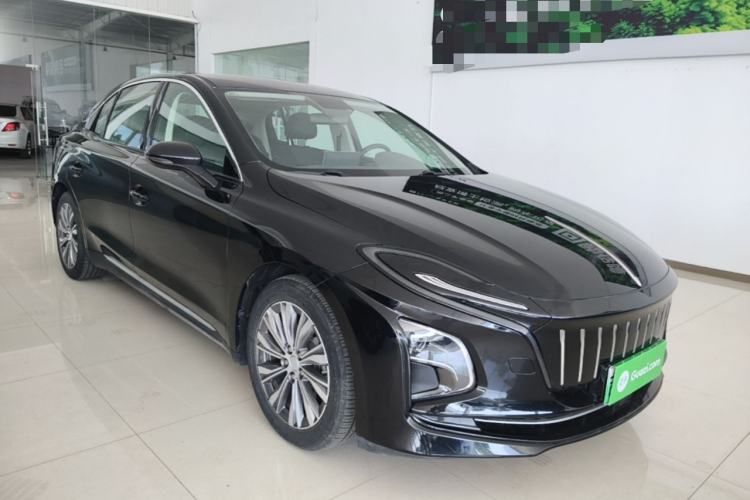 Used Hongqi E-QM5 2023 Revised Version Basic Travel Edition Front Right 45 Deg