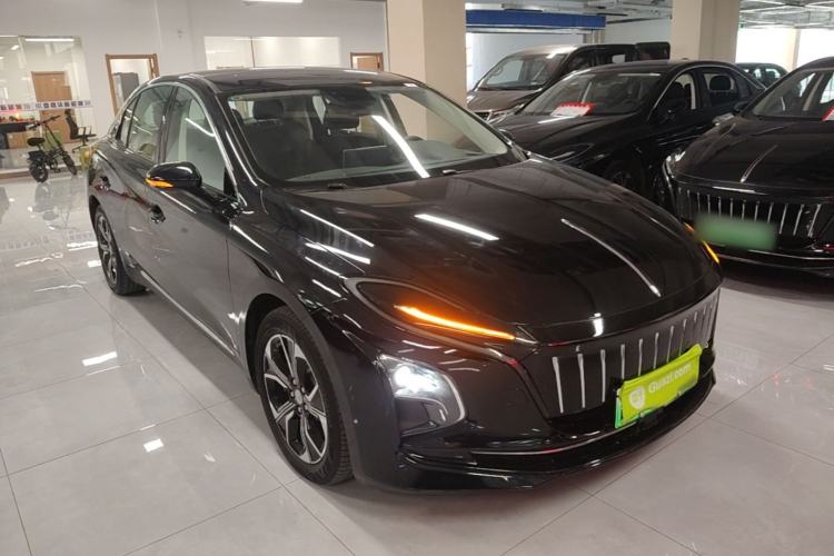 Used Hongqi E-QM5 2023 Revised Version Basic Travel Edition Front Right 45 Deg
