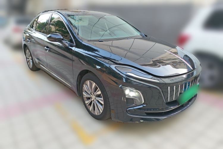 Used Hongqi E-QM5 2023 560km PLUS Front Right 45 Deg