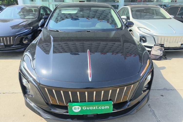 Used Hongqi E-QM5 2023 Base Travel Edition Front