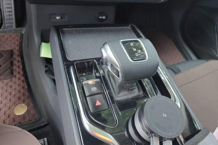 Used Hongqi E-QM5 2023 620km PLUS Gear Lever