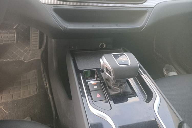 Used Hongqi E-QM5 2023 Base Travel Edition Gear Lever