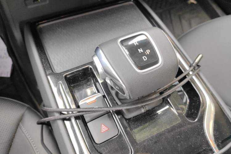 Used Hongqi E-QM5 2023 620km PLUS Gear Lever