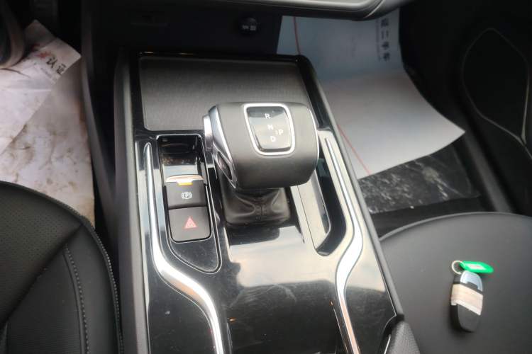 Used Hongqi E-QM5 2023 Revised Version Basic Travel Edition Gear Lever