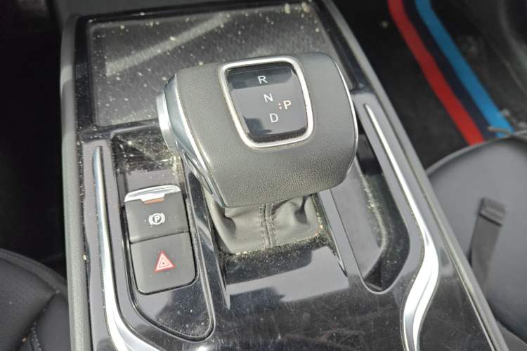 Used Hongqi E-QM5 2023 Revised Version Basic Travel Edition Gear Lever