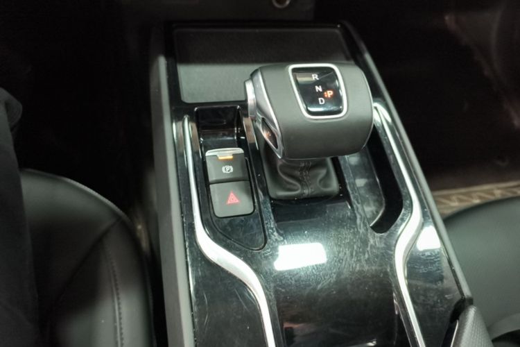Used Hongqi E-QM5 2023 Revised Version Basic Travel Edition Gear Lever