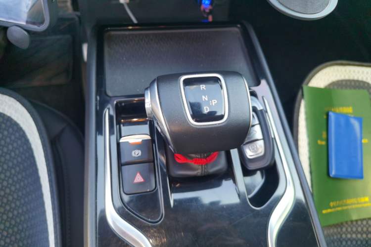 Used Hongqi E-QM5 2023 Revised Version Basic Travel Edition Gear Lever