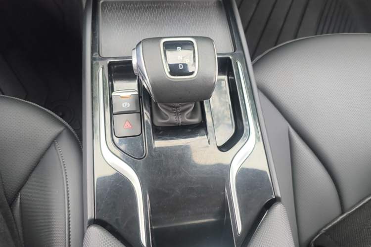Used Hongqi E-QM5 2023 Base Travel Edition Gear Lever