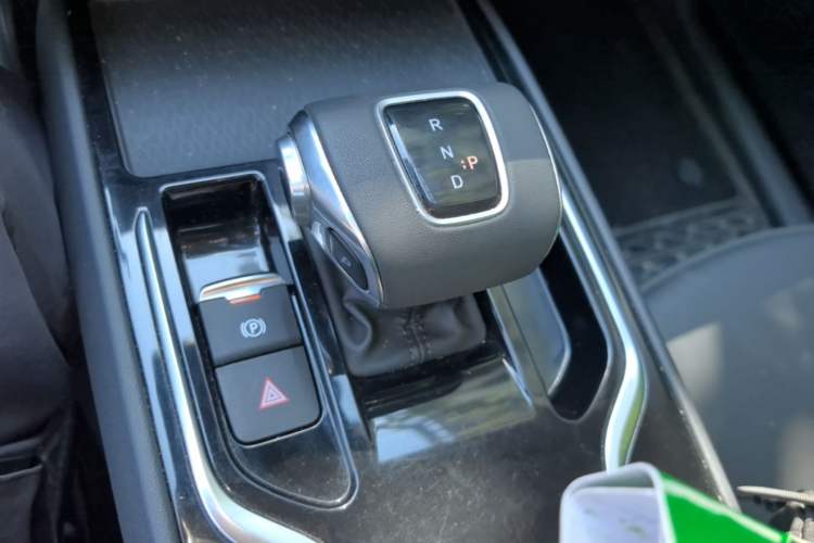 Used Hongqi E-QM5 2023 Revised Version Basic Travel Edition Gear Lever