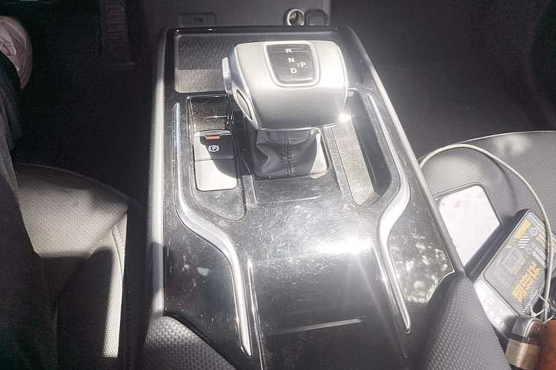 Used Hongqi E-QM5 2023 Revised Version Basic Travel Edition Gear Lever