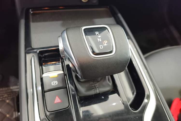 Used Hongqi E-QM5 2023 Revised Version Basic Travel Edition Gear Lever