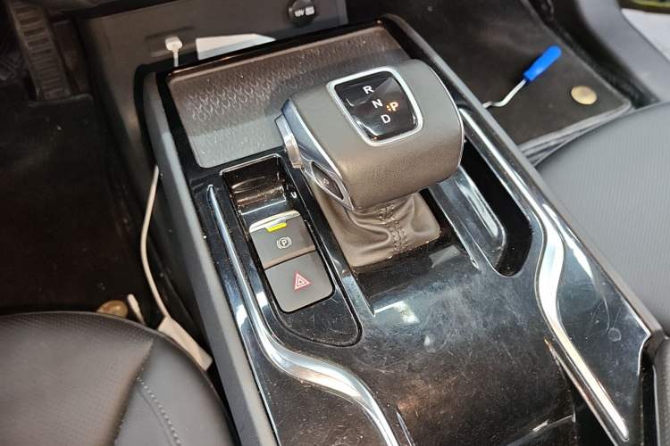 Used Hongqi E-QM5 2023 620km PLUS Gear Lever
