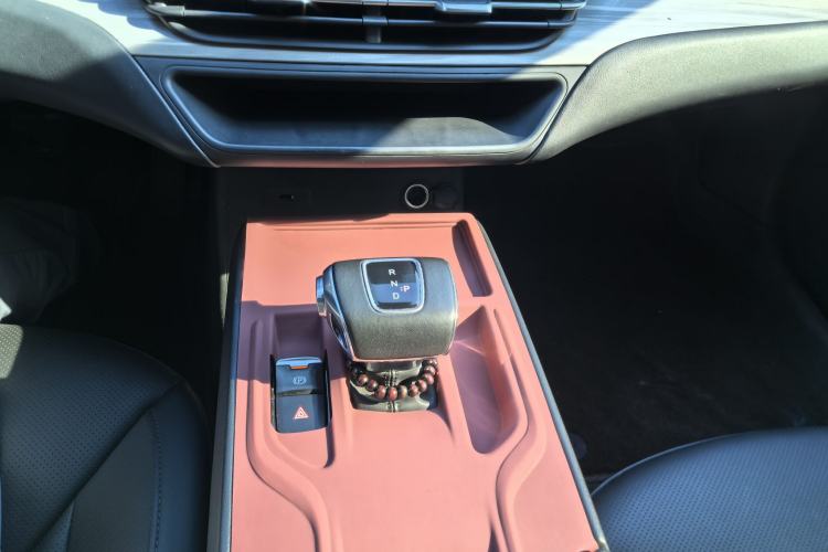 Used Hongqi E-QM5 2023 560km PLUS Gear Lever