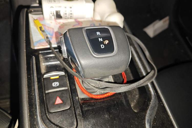 Used Hongqi E-QM5 2023 620km PLUS Gear Lever
